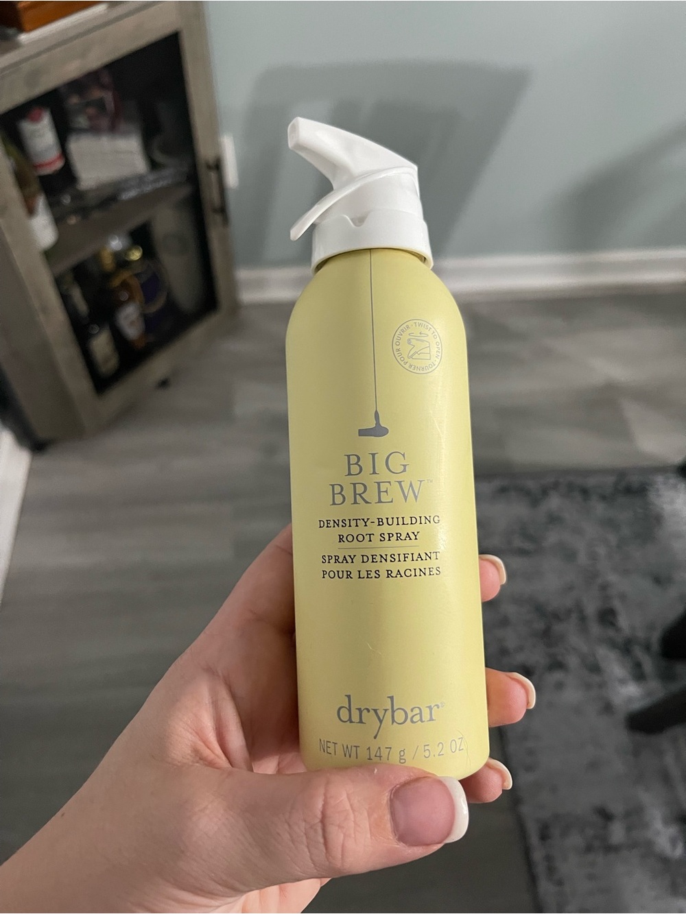 Drybar Big Brew Root Spray in Light Yellow
